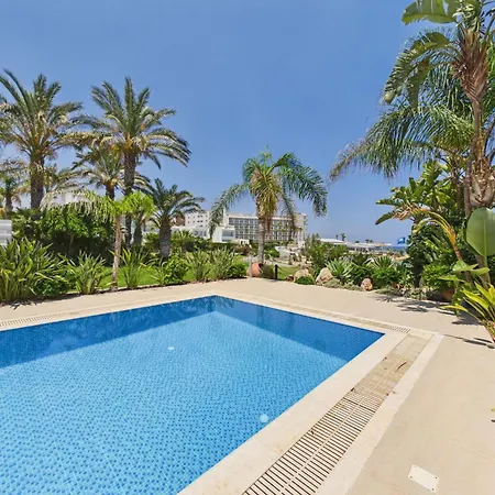 Pernera Front Dream Vila