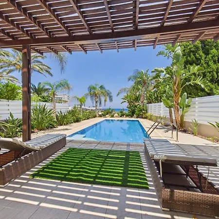 Vila Pernera Front Dream Protaras